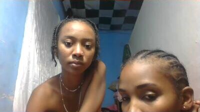 orphanie68 public webcam profile photo 6