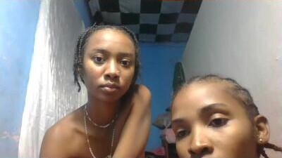 orphanie68 public webcam profile photo 7