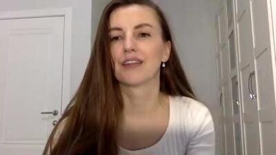 orvaline public webcam profile photo 3
