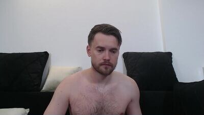 oscarsavage public webcam profile photo 3