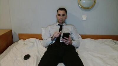 oskarbreno public webcam profile photo 4