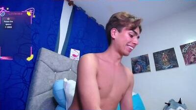 owenblue__ public webcam profile photo 8