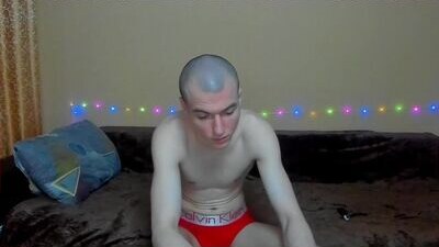 p_o_h_u_y public webcam profile photo 8