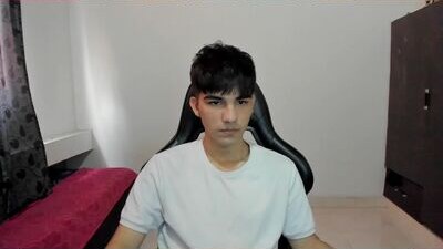 pakun_ public webcam profile photo 5