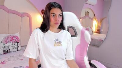 pamela_monroy_ public webcam profile photo 3