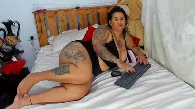 pamelaruiizz3 public webcam profile photo 4