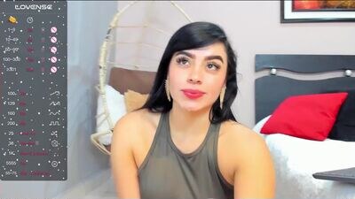 paulafer_ public webcam profile photo 2