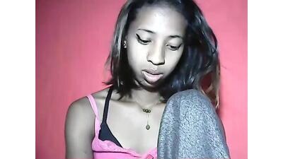 paulasummers public webcam profile photo 2