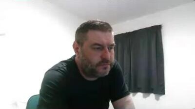 pauljr85 public webcam profile photo 7
