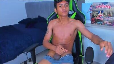 paultallx public webcam profile photo 6
