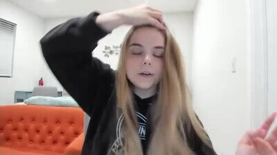 pavlovswhore public webcam profile photo 2