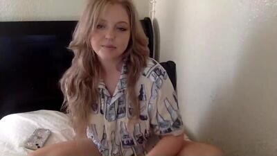 peachritual public webcam profile photo 2