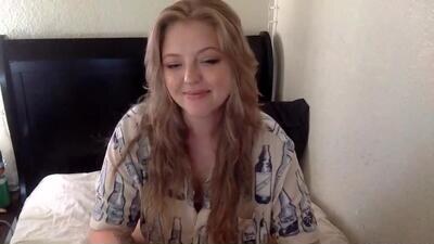 peachritual public webcam profile photo 4