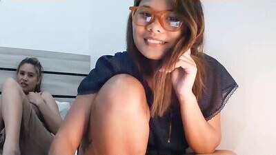 peachy_beachy public webcam profile photo 5