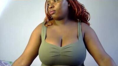 peekyshams public webcam profile photo 5