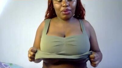 peekyshams public webcam profile photo 8