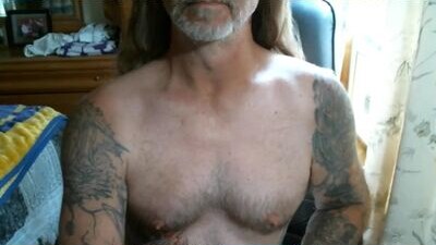 perkymalenipples public webcam profile photo 7