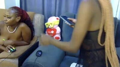 petite_princes public webcam profile photo 4