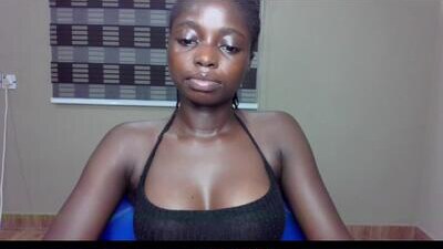 petitexxebony public webcam profile photo 5