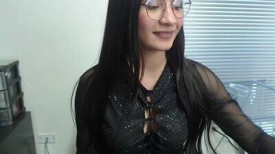pia_horny public webcam profile photo 3