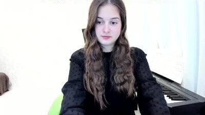 piano__girl public webcam profile photo 5