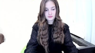 piano__girl public webcam profile photo 6