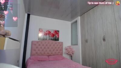 pinky_f00x public webcam profile photo 2