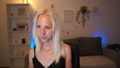 piper_perri_18 public webcam profile photo 3