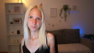piper_perri_18 public webcam profile photo 4