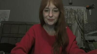 pizzedwife public webcam profile photo 2
