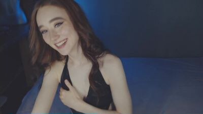 plassstic public webcam profile photo 3