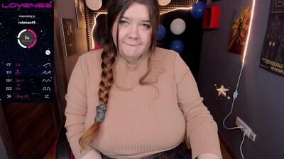 plum_pie__ public webcam profile photo 6