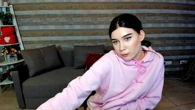 polinahall public webcam profile photo 8