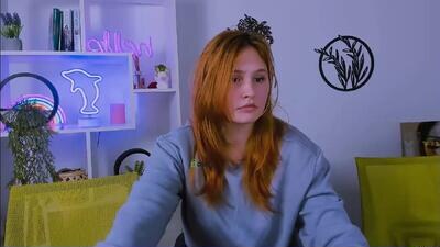 polly_cute1 public webcam profile photo 2