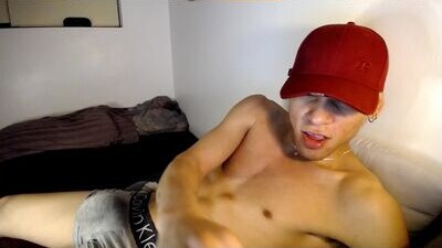 poysonsam public webcam profile photo 6