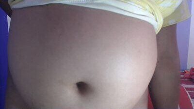 pregnant4twins public webcam profile photo 9