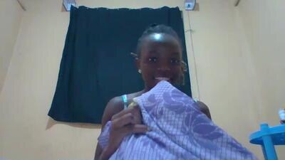 prekky public webcam profile photo 4