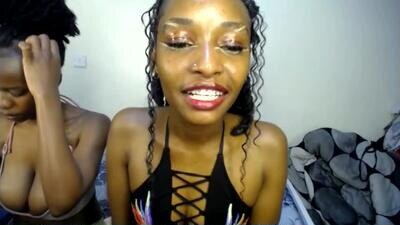 pretty_babe123 public webcam profile photo 3