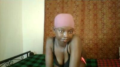 pretty_hearts public webcam profile photo 6