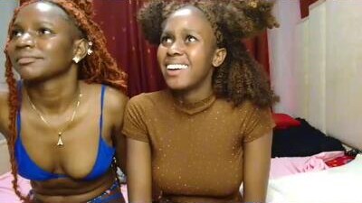 pretty_lioness_ public webcam profile photo 9