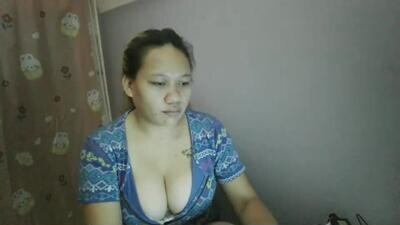 pretty_lyn08 public webcam profile photo 3
