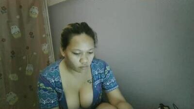 pretty_lyn08 public webcam profile photo 6