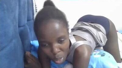 pretty_petite_ebony public webcam profile photo 8
