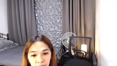 prettycumnotes69 public webcam profile photo 2