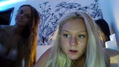 prettypoliteladies public webcam profile photo 6