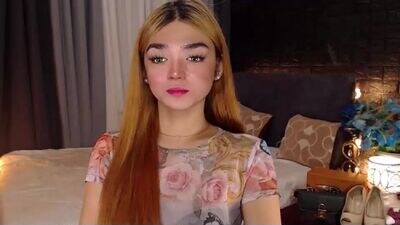 princesshugecumontop public webcam profile photo 4