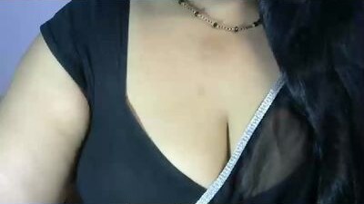 priyashotcam public webcam profile photo 9