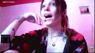psyheya public webcam profile photo 7