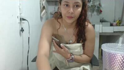 pummpummm public webcam profile photo 7
