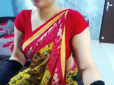 puneri_latika public webcam profile photo 2